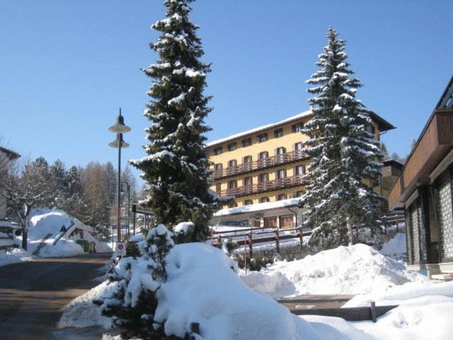 Life Hotels Des Alpes فولاريا المظهر الخارجي الصورة